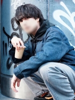 YU-RI(ﾕｳﾘ)