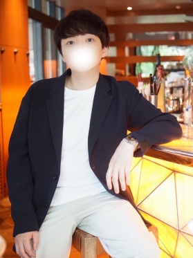 HIROOMI(ﾋﾛｵﾐ)