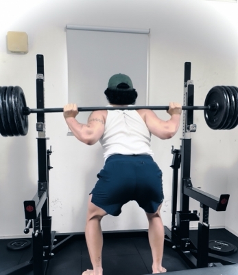 MOCHI（ﾓﾁ） ぱんぱんのぱん。