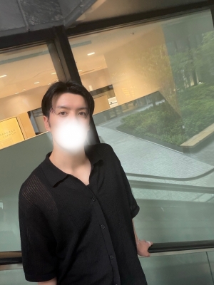 EISHI(ｴｲｼ) 昨日コラボキャスありがとうございました🍊