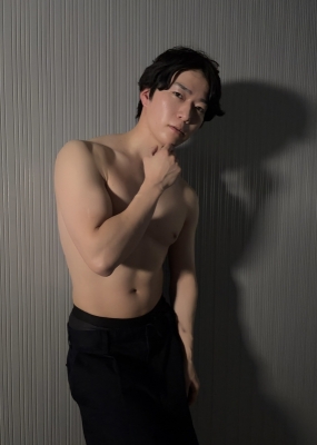 AOI(アオイ) 脱いだらこんな感じです