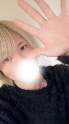 KOYOMI(ｺﾖﾐ) 今日で新人原石期間ラストになります