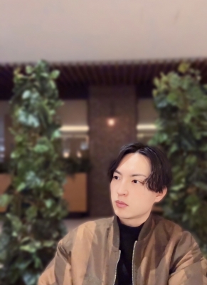 UTARI(ｳﾀﾘ) 待ち合わせの時の、雰囲気😄