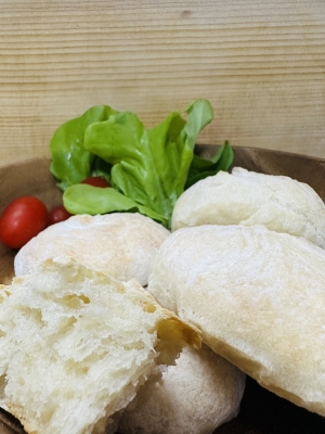 FUKAMI(ﾌｶﾐ) 深夜のパン屋さん