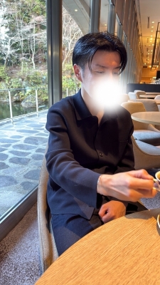 EISHI(ｴｲｼ) いい感じに血管出てますか？