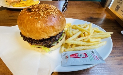 SUU(ｽｩ) ハンバーガー
