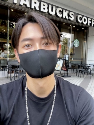 KONOSUKE(ｺｳﾉｽｹ) 今日は30度超えるらしいよ おはよ
