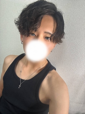 JIWOO(ｼﾞｳ) サマバ本日から出勤してます🌻