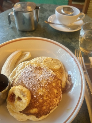 UTARI(ｳﾀﾘ) やっぱり、パンケーキは最強🥞