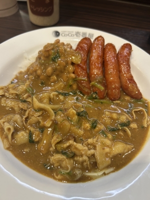 KONOSUKE(ｺｳﾉｽｹ) カレのウィンナー右向き