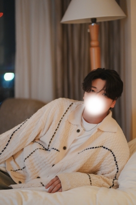 MAMORU(ﾏﾓﾙ) 雨の日は、部屋で一緒に過ごそ…