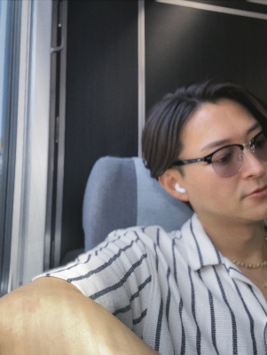 KONOSUKE(ｺｳﾉｽｹ) 映画やドラマを見れば 過去の自分を投影する