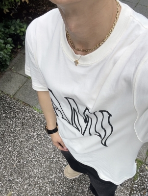 KONOSUKE(ｺｳﾉｽｹ) おはよ 今日も喉だけは仏
