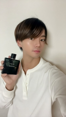 AIMA（ｱｲﾏ） 10月のお礼(4周年)