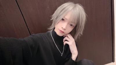 REONA(レオナ) シルバーカラー!