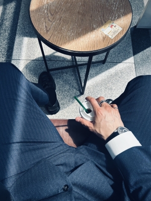 KONOSUKE(ｺｳﾉｽｹ) 信頼関係が大切だと 頭では理解している人ほど