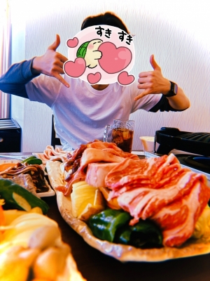 MOCHI(モチ) オリトと食べる。