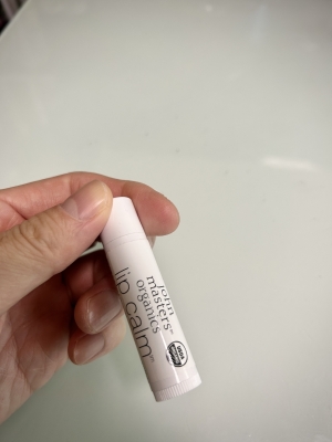 UTARI(ｳﾀﾘ) 最近の愛用リップは、こちら✨ 