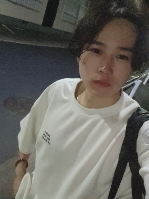 MERU(ﾒﾙ) 引きこもり、外に出る