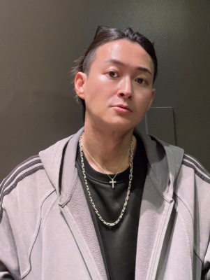 KONOSUKE(ｺｳﾉｽｹ) この人の世界観に触れていたい