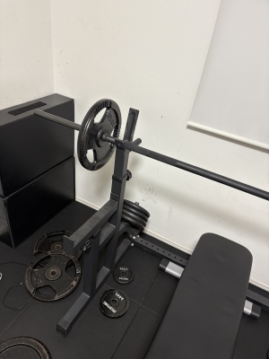 NOBU（ﾉﾌﾞ） 今年中にベンチ１００kg!!