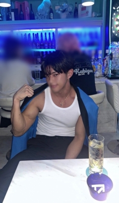 KOJIRO(コジロウ) コジロウ筋トレ始めて3年記念