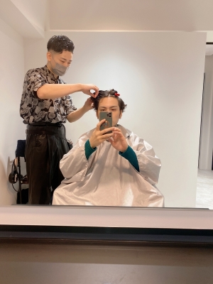 RYOMA(ﾘｮｳﾏ) 昨日カリスマ美容師に髪切って貰いましたー☺️