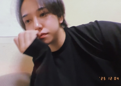 MEGURO(ﾒｸﾞﾛ) キスしてみる？