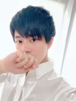 M(エム) 11時から24時出勤です。