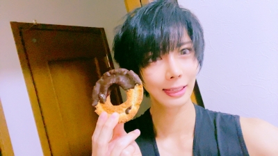 MAFUYU（ﾏﾌﾕ） 【ドーナツと直近のスケジュールです】