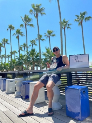TOMOAKI(ﾄﾓｱｷ) 南国気分と、あなたへのご褒美🌴