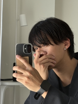 MASH(マッシュ) 目元。