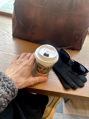 KONOSUKE(ｺｳﾉｽｹ) 人を助ける時期もあれば 人に助けられる時期もある