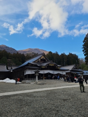  YUKI(ﾕｷ) 弥彦神社
