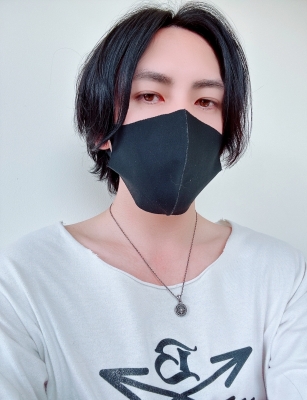 TAKAYA（ﾀｶﾔ） 肌と肌で触れ合う