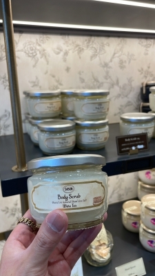 MUGEN（ﾑｹﾞﾝ） ボディスクラブでマッサージ◎