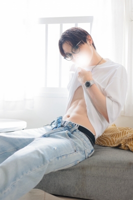 RYOSUKE(ﾘｮｳｽｹ) 久しぶりの出勤！👓
