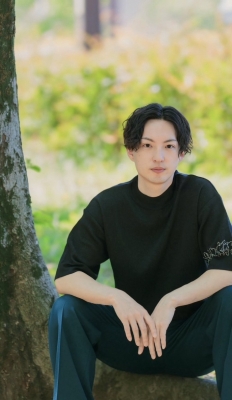 UTARI(ｳﾀﾘ) 普段、無理して自分を作っている人達へ。