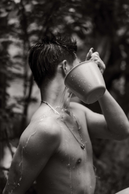 YOKKUN(ヨックン) エセセラピスト