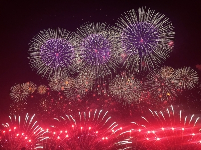 RINTAROU(ﾘﾝﾀﾛｳ) 花火大会たくさんありますね🎆