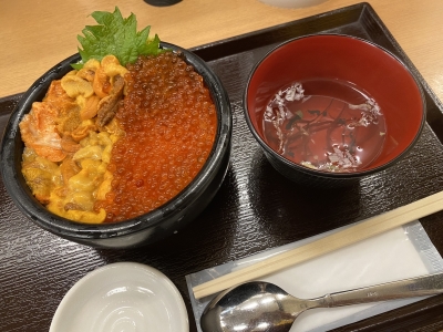 AYATO(アヤト) みんな大好き海産物！