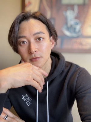KONOSUKE(ｺｳﾉｽｹ) 過去のことを考えると腹が立つ