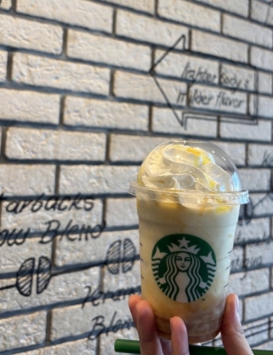 HIKARU(ヒカル) 梨のスタバ!🌓