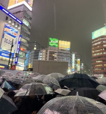 EITO(ｴｲﾄ) それぞれ違う世界を生きてる