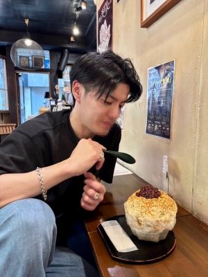 EISHI(ｴｲｼ) 想像の倍の大きさで来た