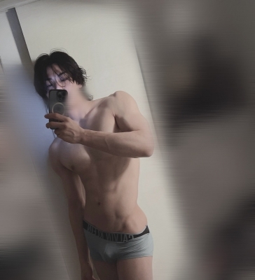KEN（ｹﾝ） セクハラ写真おねだり