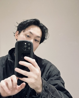 YOHAKU(ﾖﾊｸ) 23日出勤します