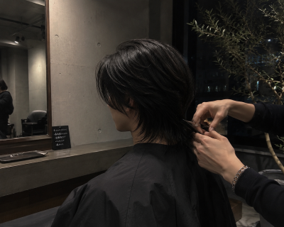 TOMOYA（ﾄﾓﾔ） 黒髪ロン毛は色気ある？