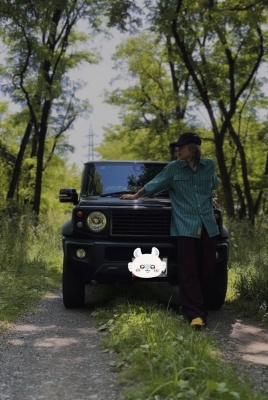 YAK(ﾔｸ) 足の親指炎症起こして歩けない、ツウフウ！！？