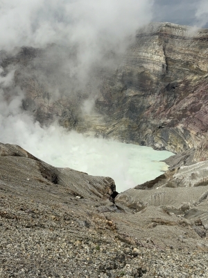 MASH(マッシュ) 阿蘇山火口 in熊本一人旅